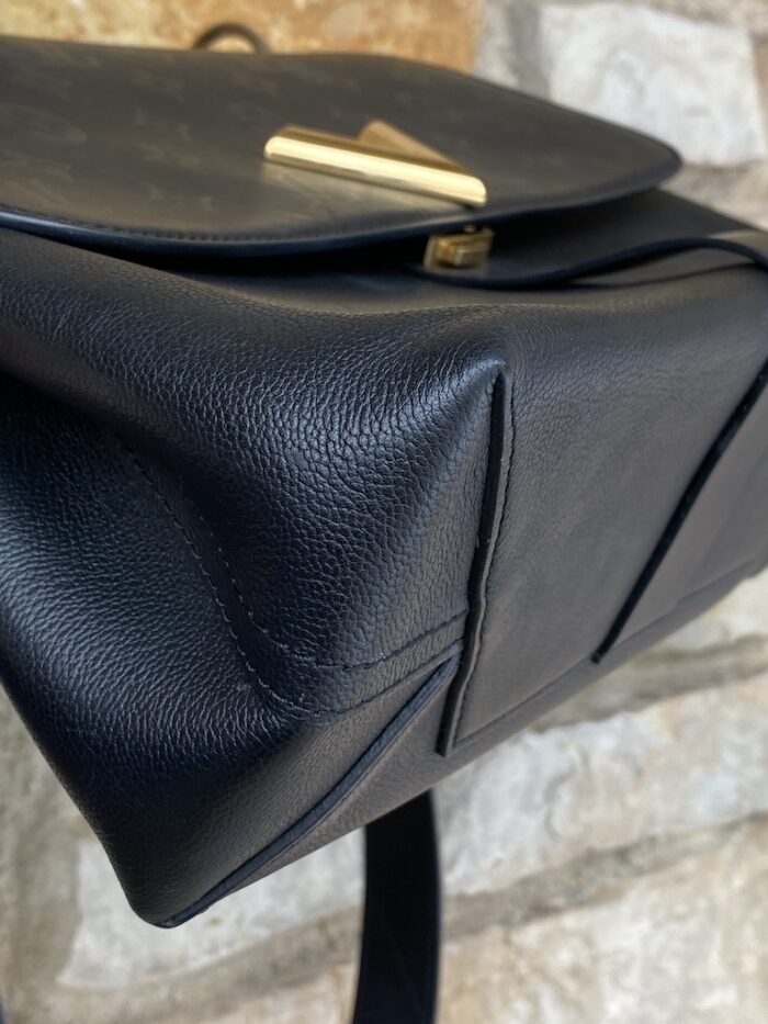 Louis Vuitton Very One Handle - Image 5