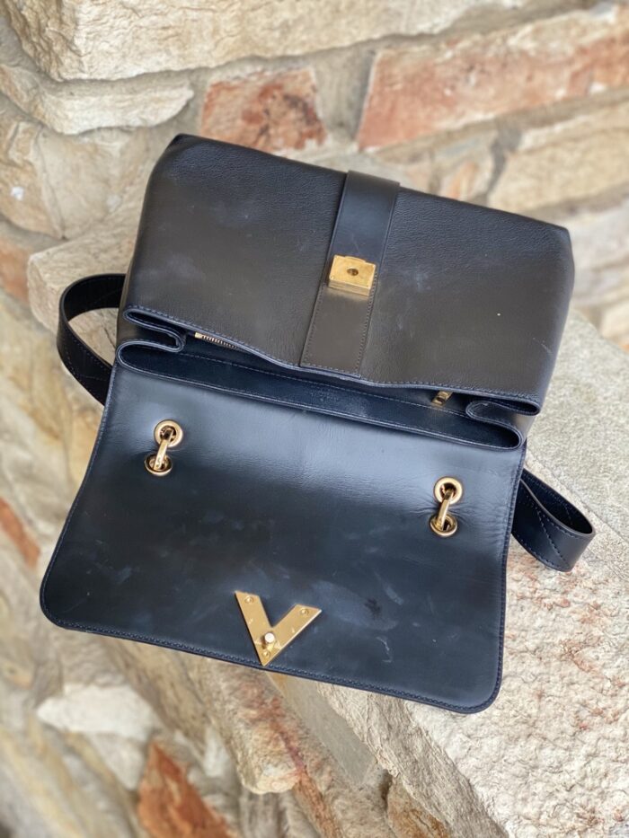 Louis Vuitton Very One Handle - Image 9