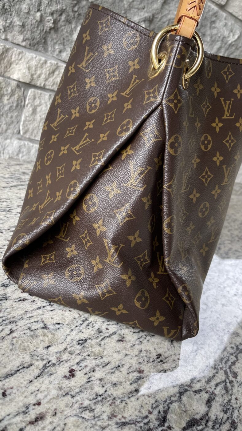 Louis Vuitton Artsy MM Monogram - Image 6