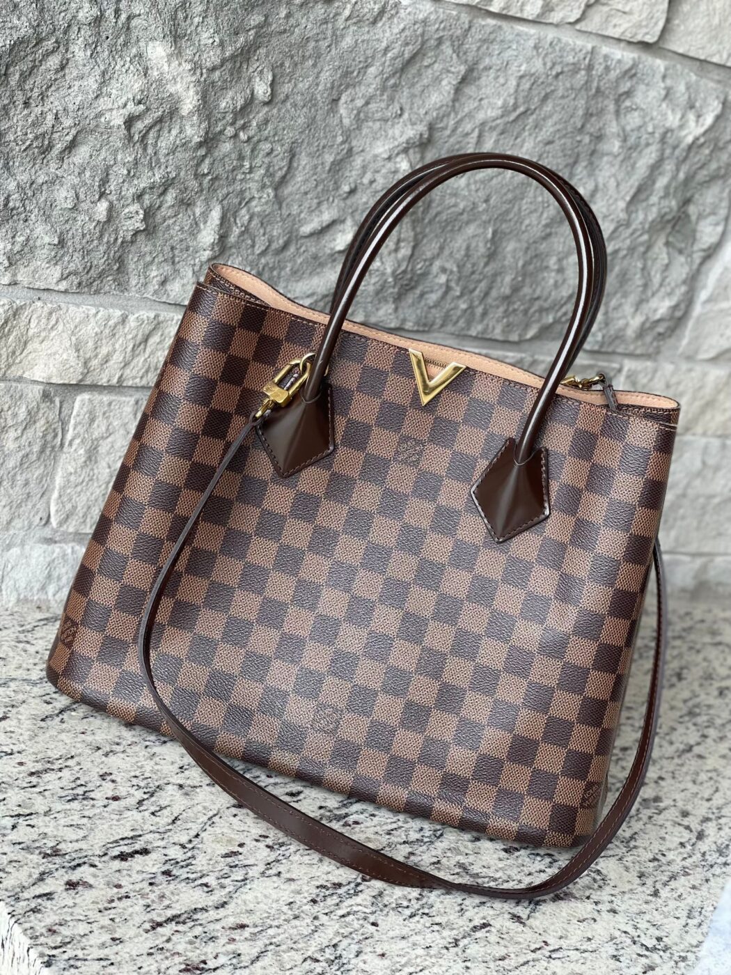 IMG_1331 Louis Vuitton Kensington - Image 1