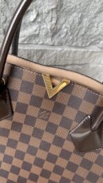 Louis Vuitton Kensington - Image 3