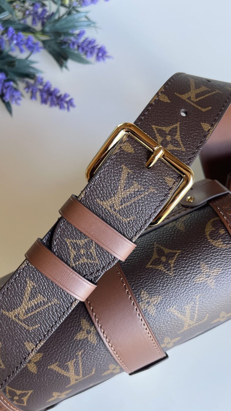 Louis Vuitton Papillon Trunk - Image 9