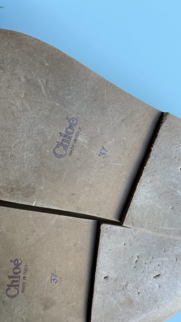 Chloe Slides - Image 5