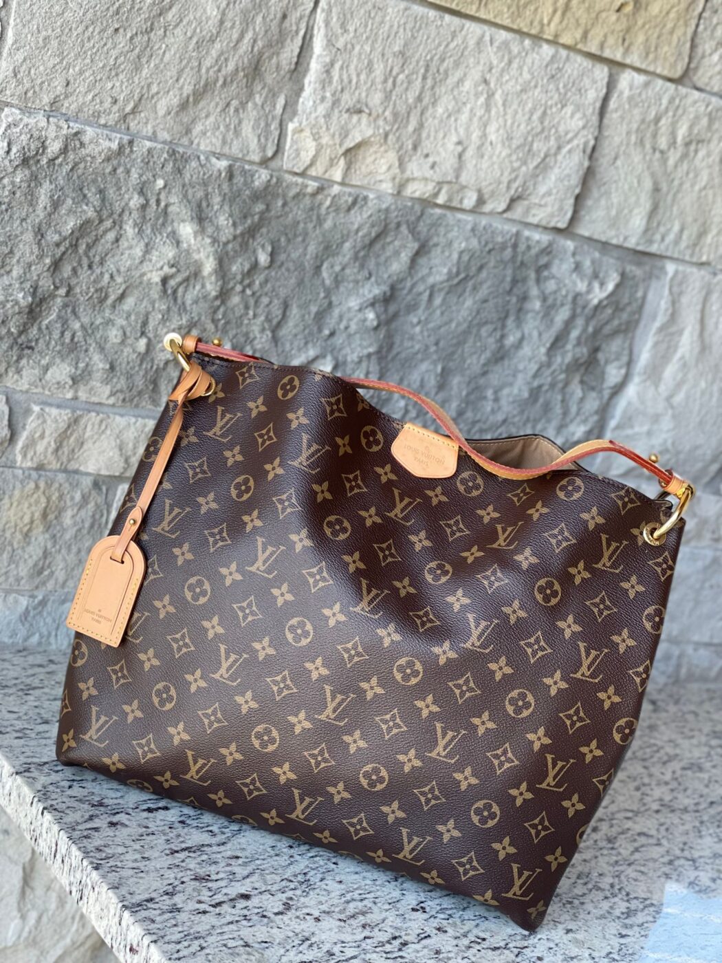 Louis Vuitton Graceful MM Monogram Beige - Image 1