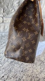 Louis Vuitton Graceful MM Monogram Beige - Image 6