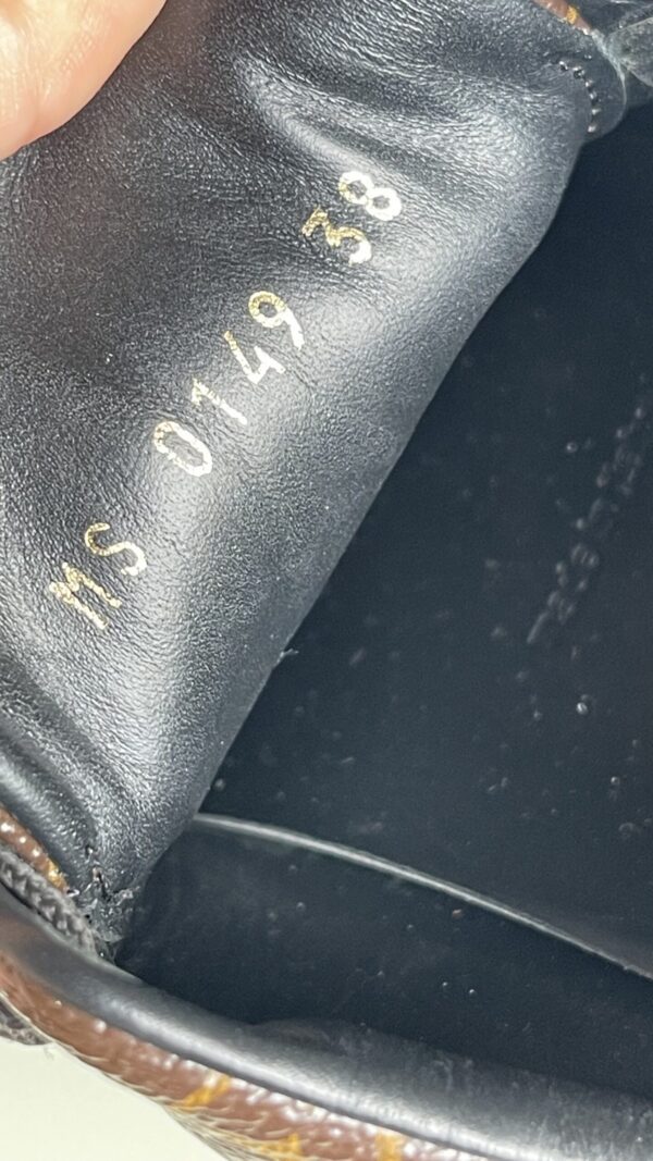 Louis Vuitton FrontRow Sneakers - Image 9
