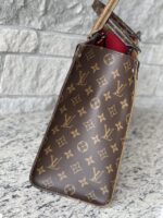 Louis Vuitton Reverse Monogram Giant Onthego MM - Image 2