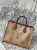 Louis Vuitton Reverse Monogram Giant Onthego MM - Image 3