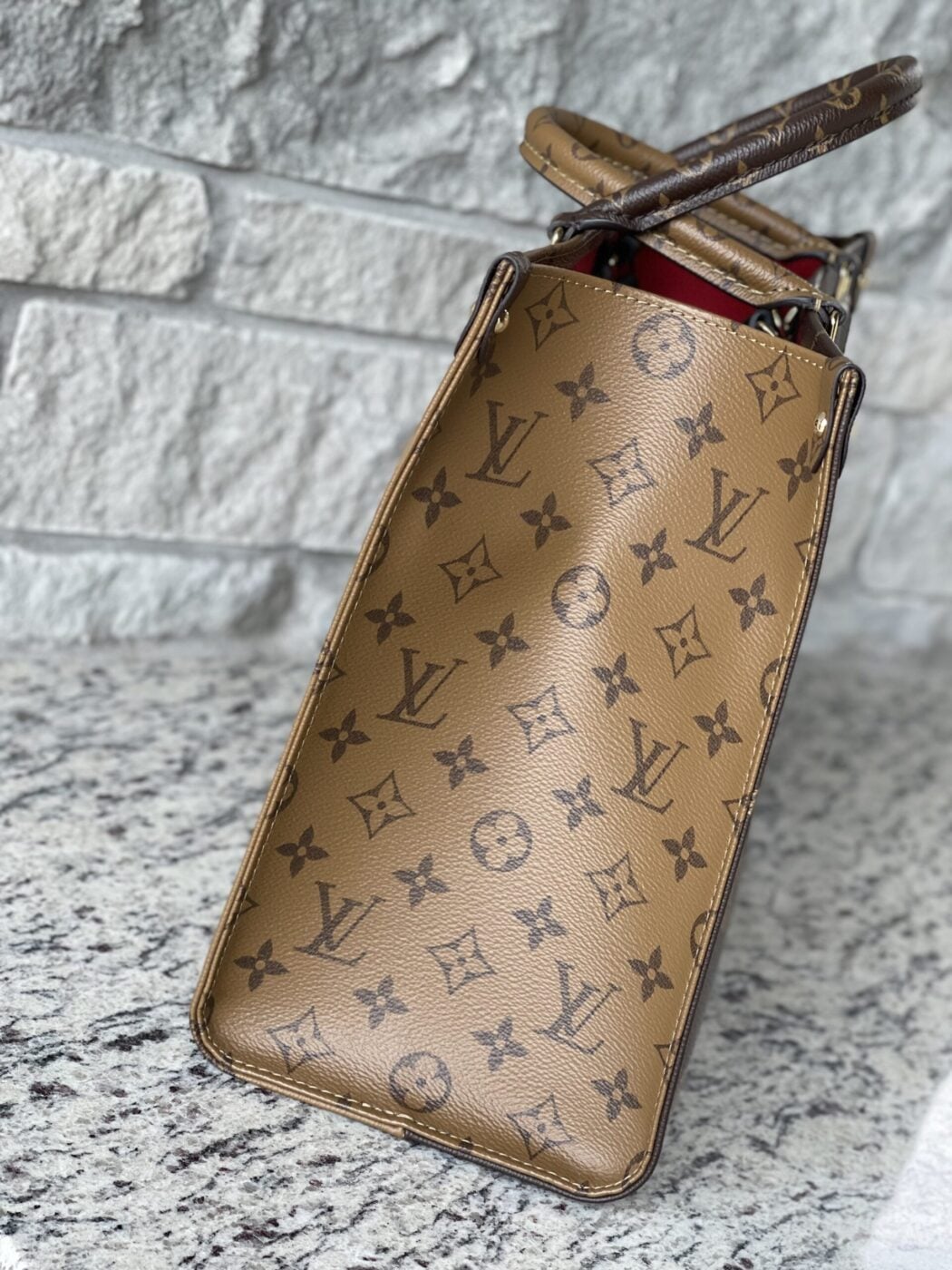 Louis Vuitton Reverse Monogram Giant Onthego MM - Image 5