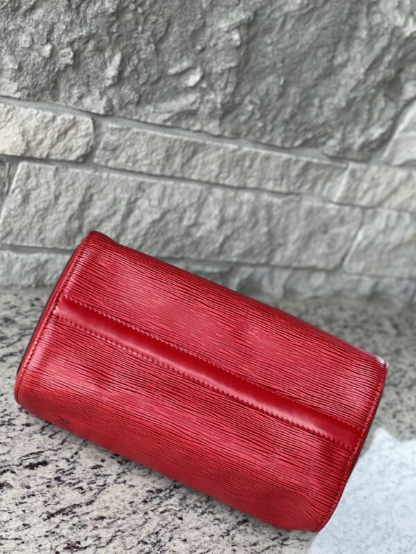 Louis Vuitton Speedy 25 Epi Red - Image 12