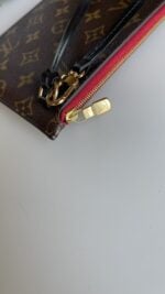 Louis Vuitton Neverfull MM Pouch World Tour - Image 5