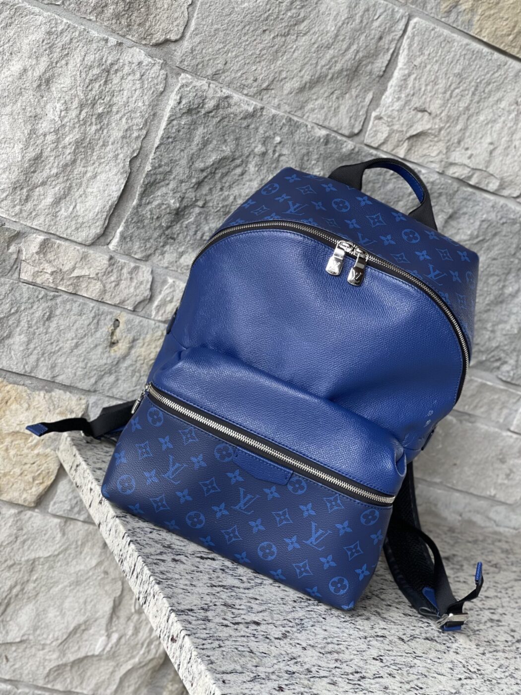 Louis Vuitton Discovery PM Backpack Blue - Image 2