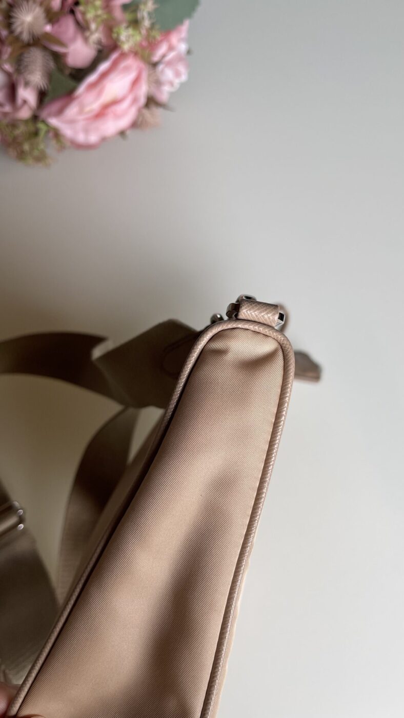 Prada Nylon Re-Edition 2005 Shoulder Bag - Image 6