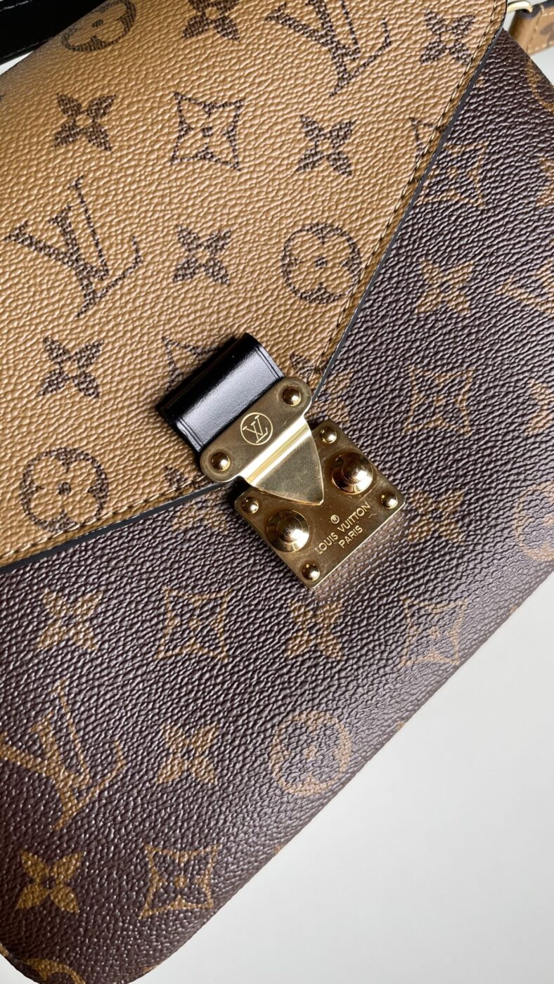 Louis Vuitton Pochette Metis Monogram Reverse - Image 3