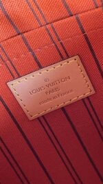 Louis Vuitton Neverfull MM Pouch Monogram Orange - Image 6