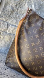 Louis Vuitton Looping GM - Image 4