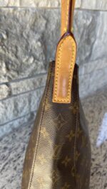 Louis Vuitton Looping GM - Image 6