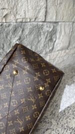 Louis Vuitton Artsy MM Monogam - Image 10