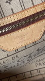 Louis Vuitton Neverfull PM Monogram - Image 11