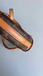 Louis Vuitton Chantilly PM Crossbody - Image 10