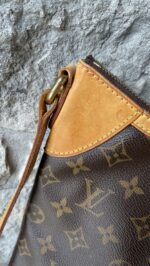 Louis Vuitton Odeon PM Crossbody - Image 10