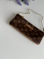 Louis Vuitton Monogram Pochette Milla MM - Image 2