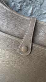 Hermes Taurillon Clemence Evelyne III PM Etoupe - Image 8