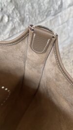 Hermes Taurillon Clemence Evelyne III PM Etoupe - Image 11