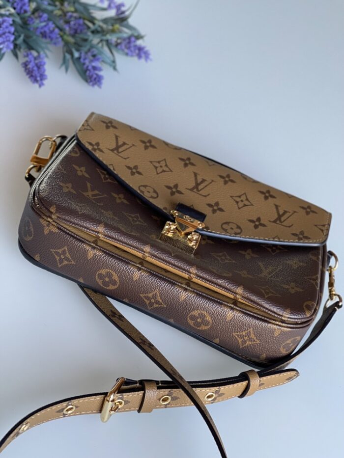 Louis Vuitton Pochette Metis Monogram Reverse - Image 2