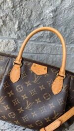 Louis Vuitton Turenne PM - Image 2