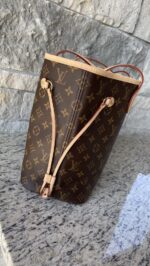 Louis Vuitton Neverfull MM Pivoine With Pouch - Image 6