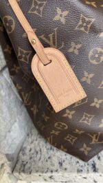 Louis Vuitton Graceful MM Monogram Pivoine - Image 4