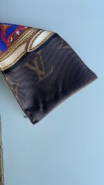 Louis Vuitton Bandeau - Image 3