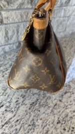 Louis Vuitton Tivoli PM - Image 10