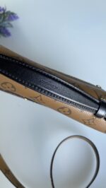 Louis Vuitton Pochette Metis Reverse - Image 8