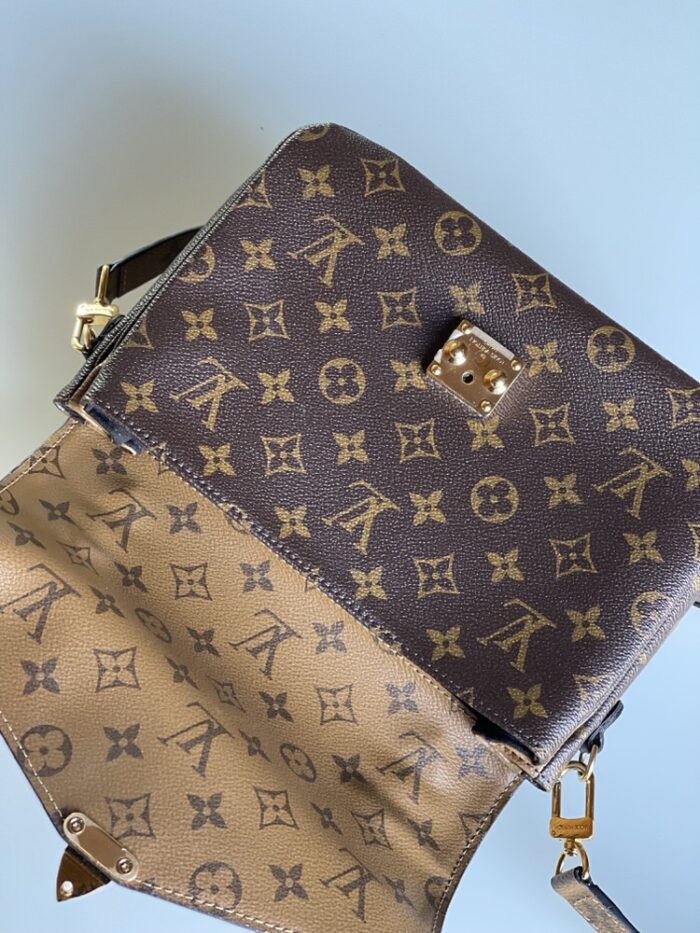 Louis Vuitton Pochette Metis Reverse - Image 11