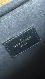 Louis Vuitton Pochette Metis Reverse - Image 14