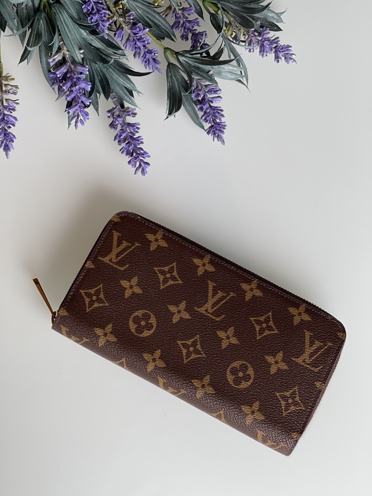 IMG_6557 3-1 Louis Vuitton Full Size Zippy Wallet Monogram - Image 1