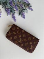 Louis Vuitton Full Size Zippy Wallet Monogram - Image 2