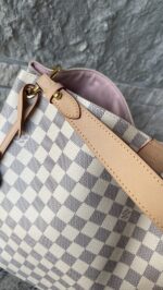 Louis Vuitton Graceful MM Damier Azur - Image 16