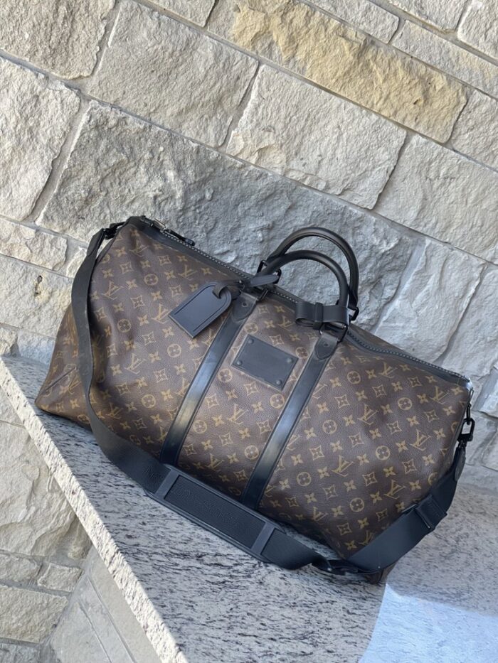 Louis Vuitton Keepall 55 Bandouliere Monogram Waterproof - Image 1