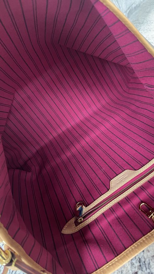Louis Vuitton Delightful MM Monogram Pivoine - LVLENKA Luxury Consignment
