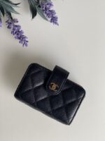 Chanel Caviar Quilted Gusseted Card Holder Black