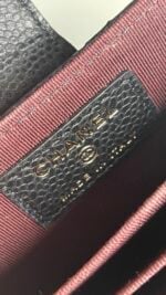 Chanel Caviar Quilted Gusseted Card Holder Black - Image 10