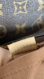 Louis Vuitton Sully MM - Image 14