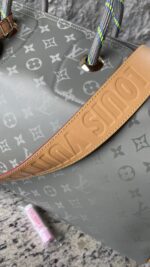 Louis Vuitton Keepall Bandouliere Monogram Titanium 50 Grey - Image 4