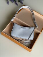 Louis Vuitton Easy Pouch On Strap Epi Blue