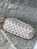 Louis Vuitton Siracusa PM - Image 9