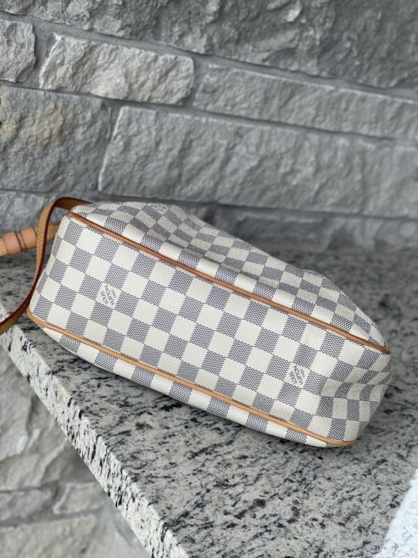 Louis Vuitton Siracusa PM - Image 9