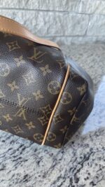 Louis Vuitton Totally MM Monogram - Image 9